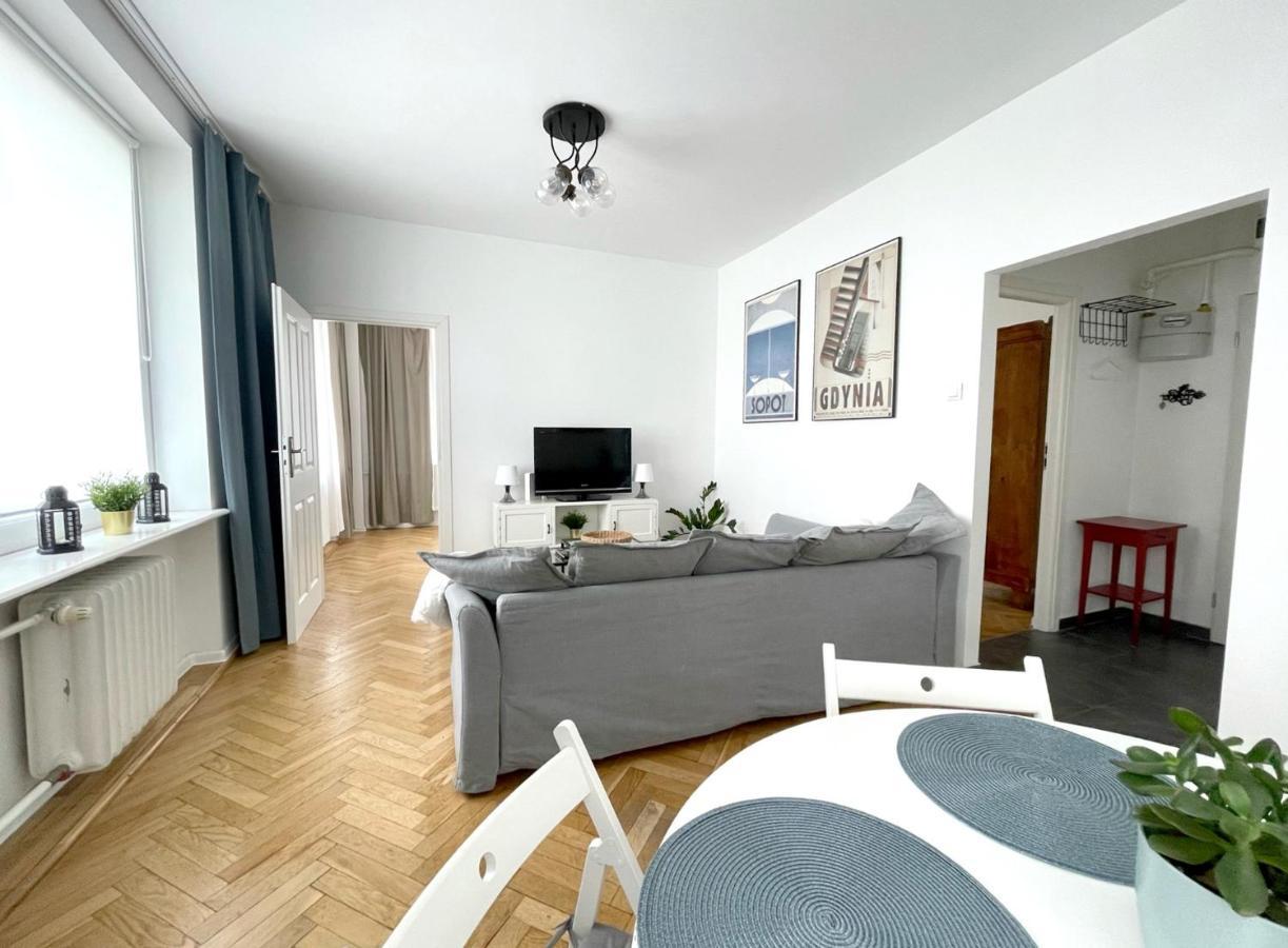 08 Gdynia Centrum - Apartament Mieszkanie Dla 6 Os Exterior photo